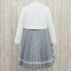 特別な日にぴったりのカラーの男の子用フォーマルスーツ。シンプルで美しいシルエットが魅力のAngel's Closetの子供フォーマル レンタル商品（【レンタル】レースボレロクリスタルプリーツアンサンブル【CHOPIN】（CAT802301）120・130cm）｜画像5