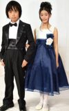 ピアノ発表会や結婚式にぴったりのネイビーカラーの女の子用キッズドレス。シンプルで美しいシルエットが魅力のAngel's Closetの子供ドレス レンタル商品（【レンタル】デュピオーニオーガンジー2トーンスクエアネック子供ドレス（CDC1225）ネイビー）｜画像16