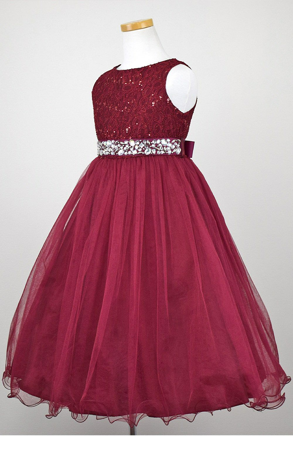 ピアノ発表会や結婚式にぴったりのカラーの女の子用キッズドレス。シンプルで美しいシルエットが魅力のAngel's Closetの子供ドレス レンタル商品（【レンタル】レース＆ラインストーンビジューベルトクリスタルチュール子供ドレス(MBK340)バーガンディー）｜画像4
