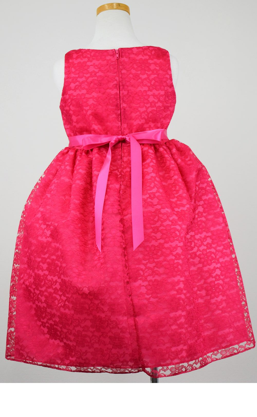 ピアノ発表会や結婚式にぴったりのカラーの女の子用キッズドレス。シンプルで美しいシルエットが魅力のAngel's Closetの子供ドレス レンタル商品（【レンタル】フラワーレースサテンリボン子供ドレス(CCD749)フクシア）｜画像5