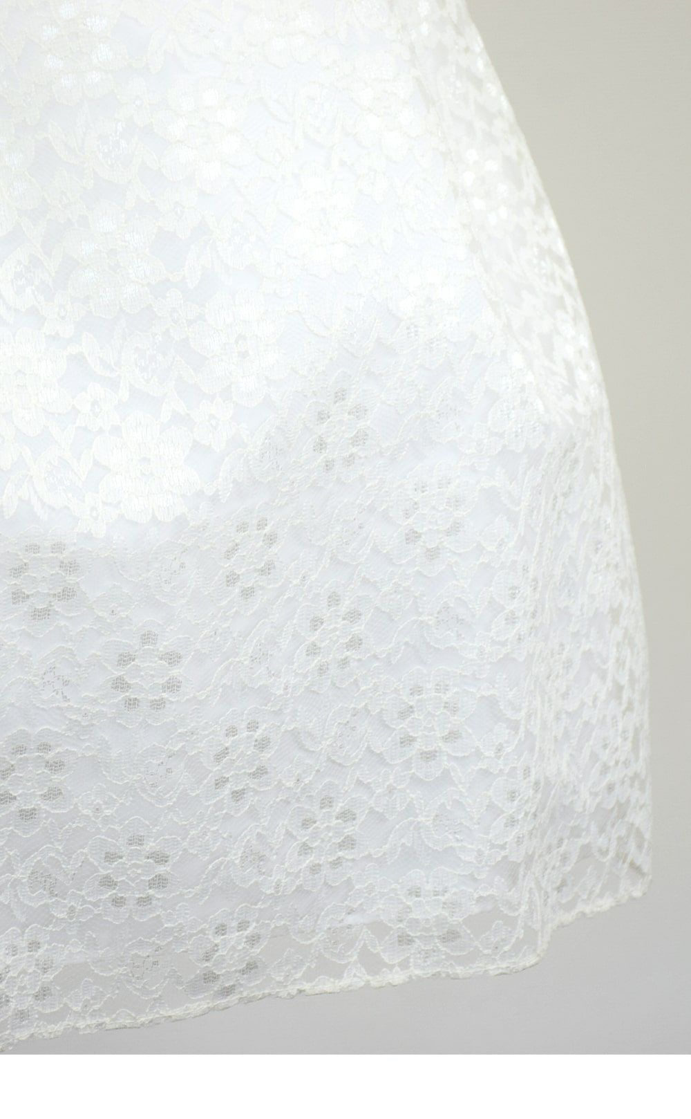 ピアノ発表会や結婚式にぴったりのカラーの女の子用キッズドレス。シンプルで美しいシルエットが魅力のAngel's Closetの子供ドレス レンタル商品（【レンタル】フラワーレースサテンリボン子供ドレス(CCD749)アイボリー）｜画像6