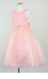 ピアノ発表会や結婚式にぴったりのピンクカラーの女の子用キッズドレス。シンプルで美しいシルエットが魅力のAngel's Closetの子供ドレス レンタル商品（【レンタル】パールスパンコールスーパーエレガントチュール子供ドレス(cdc5008)ブラッシュピンク）｜画像4