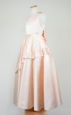 ピアノ発表会や結婚式にぴったりのカラーの女の子用キッズドレス。シンプルで美しいシルエットが魅力のAngel's Closetの子供ドレス レンタル商品（【レンタル】クラシカルサテンプリンセスロング子供ドレスA(yp005a)シャンパン）｜画像4