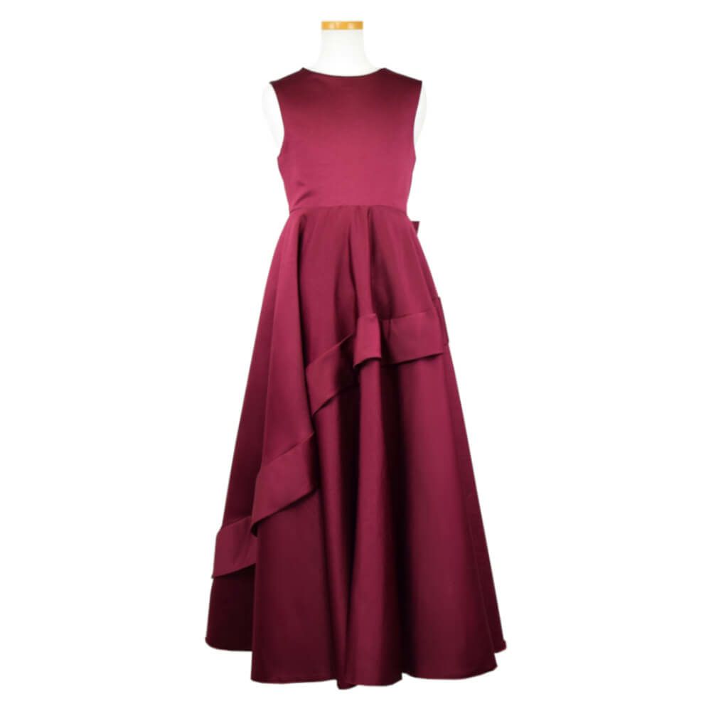 ピアノ発表会や結婚式にぴったりのカラーの女の子用キッズドレス。シンプルで美しいシルエットが魅力のAngel's Closetの子供ドレス レンタル商品（【レンタル】クラシカルサテンプリンセスロング子供ドレスB(yp005b)バーガンディー）｜画像2