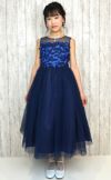 ピアノ発表会や結婚式にぴったりのカラーの女の子用キッズドレス。シンプルで美しいシルエットが魅力のAngel's Closetの子供ドレス レンタル商品（【レンタル】エレガントフラワーパッチ＆チュール子供ドレス(CCD771)アイボリー）｜画像13