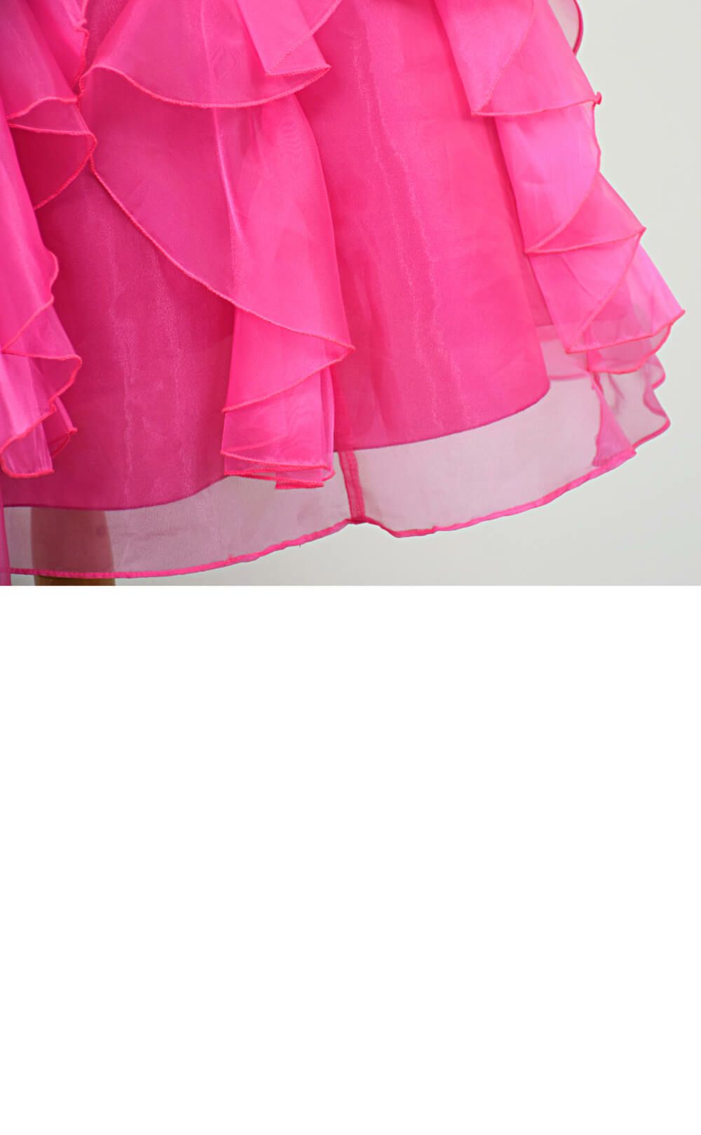 ピアノ発表会や結婚式にぴったりのカラーの女の子用キッズドレス。シンプルで美しいシルエットが魅力のAngel's Closetの子供ドレス レンタル商品（【レンタル】ラインストーン＆オーガンジーレイヤードフリル子供ドレス(HC734)フクシア）｜画像6