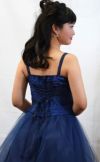 ピアノ発表会や結婚式にぴったりのネイビーカラーの女の子用キッズドレス。シンプルで美しいシルエットが魅力のAngel's Closetの子供ドレス レンタル商品（【レンタル】クリンクルタフタ＆チュールロング子供ドレス（コルセットバック）(CDC4001)ネイビー）｜画像14