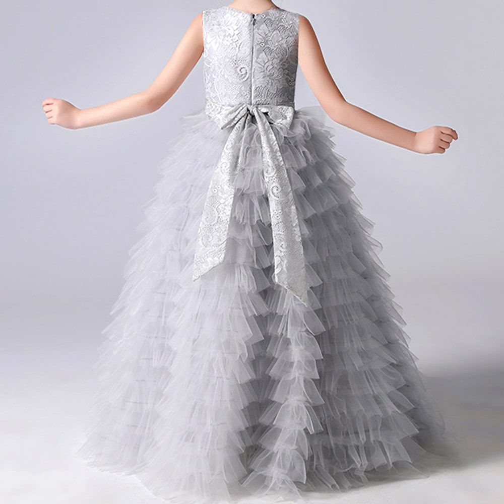 ピアノ発表会や結婚式にぴったりのホワイトカラーの女の子用キッズドレス。シンプルで美しいシルエットが魅力のAngel's Closetの子供ドレス レンタル商品（【レンタル】ボタニカルレース＆ラインストーンベルトティアードチュール子供ドレス(YP156)ホワイト）｜画像16