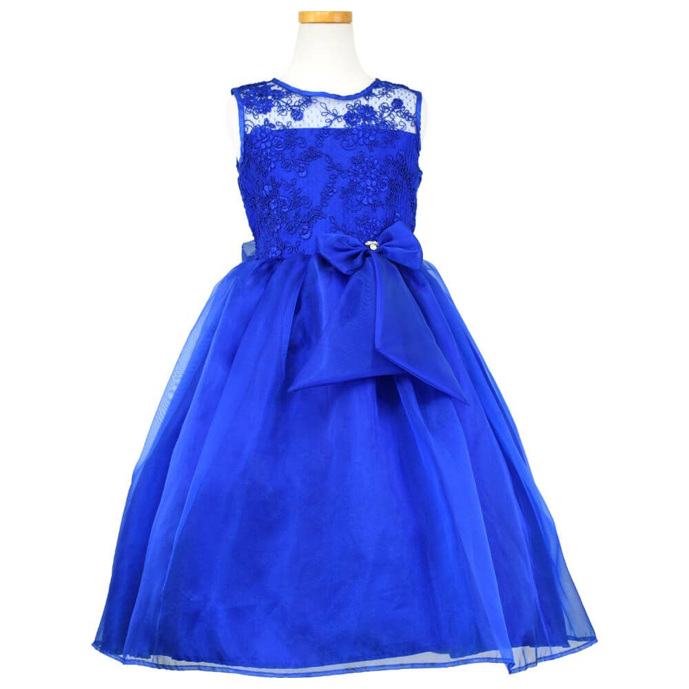ピアノ発表会や結婚式にぴったりのブルーカラーの女の子用キッズドレス。シンプルで美しいシルエットが魅力のAngel's Closetの子供ドレス レンタル商品（【レンタル】レース＆メタル刺繍オーガンジー子供ドレス（リボンコサージュ付）(CC2461)ロイヤルブルー）｜画像2