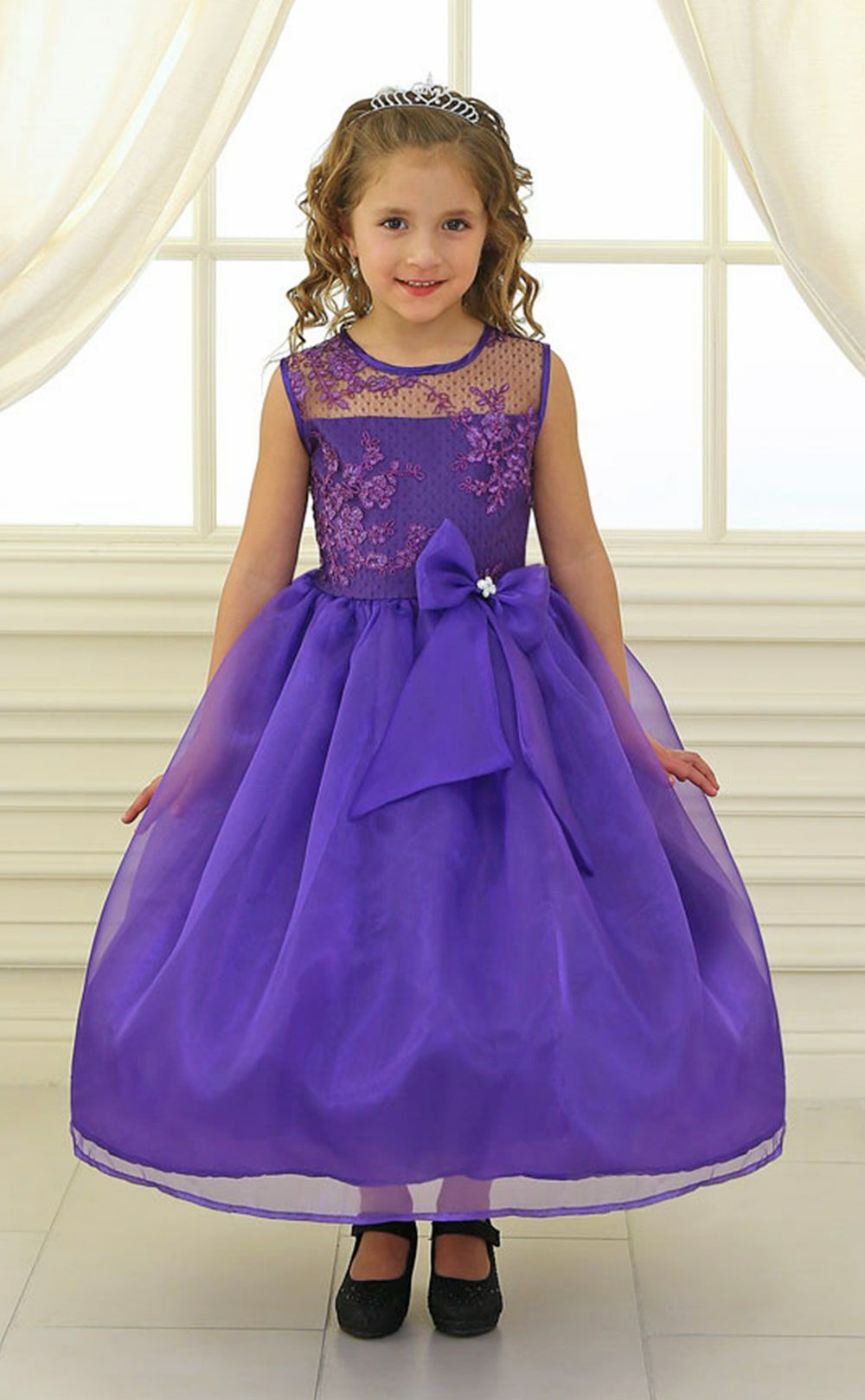 ピアノ発表会や結婚式にぴったりのカラーの女の子用キッズドレス。シンプルで美しいシルエットが魅力のAngel's Closetの子供ドレス レンタル商品（【レンタル】レース＆メタル刺繍オーガンジー子供ドレス（リボンコサージュ付）(CC2461)アイボリー）｜画像17