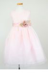 ピアノ発表会や結婚式にぴったりのピンクカラーの女の子用キッズドレス。シンプルで美しいシルエットが魅力のAngel's Closetの子供ドレス レンタル商品（【レンタル】サテンリボン＆スターダストチュール子供ドレス(CK329)ブラッシュピンク）｜画像3