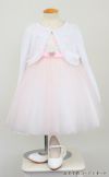 ピアノ発表会や結婚式にぴったりのピンクカラーの女の子用キッズドレス。シンプルで美しいシルエットが魅力のAngel's Closetの子供ドレス レンタル商品（【レンタル】フローラルサテンリボン刺繍イリュージョン子供ドレス(KD365)ピンク）｜画像10