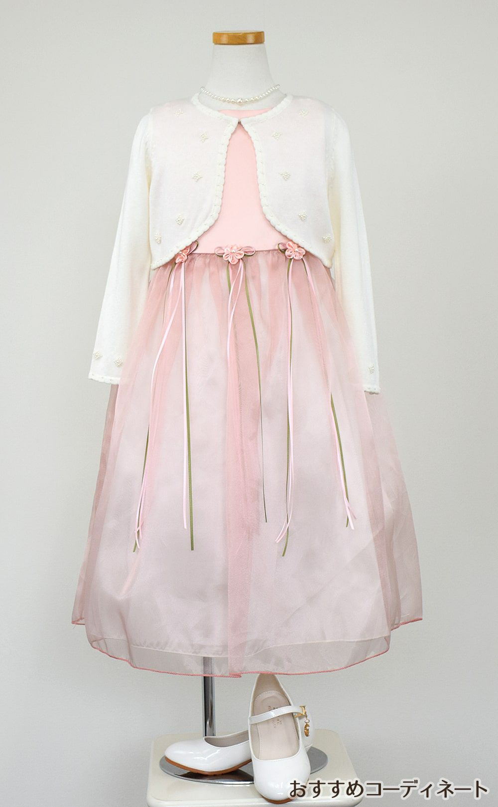 ピアノ発表会や結婚式にぴったりのカラーの女の子用キッズドレス。シンプルで美しいシルエットが魅力のAngel's Closetの子供ドレス レンタル商品（【レンタル】サテン＆シャイニーオーガンジー子供ドレスサニー(KD149)ダスティローズ）｜画像10