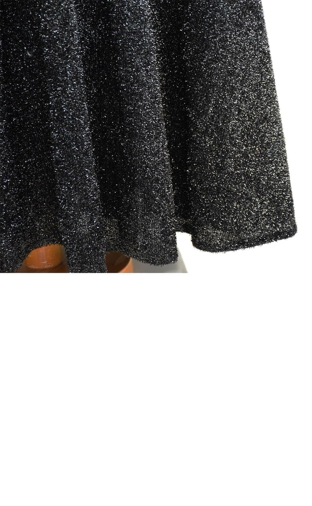 ピアノ発表会や結婚式にぴったりのブラックカラーの女の子用キッズドレス。シンプルで美しいシルエットが魅力のAngel's Closetの子供ドレス レンタル商品（【レンタル】ブラックベルベット＆煌めくＡラインロングドレス※コルセットバックリボン結び型(YP157B)ブラック）｜画像7