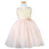 ピアノ発表会や結婚式にぴったりのピンクカラーの女の子用キッズドレス。シンプルで美しいシルエットが魅力のAngel's Closetの子供ドレス レンタル商品（【レンタル】オーネイトジャガード＆マルチトーンチュール子供ドレス(SK671)ブラッシュピンク）｜画像2