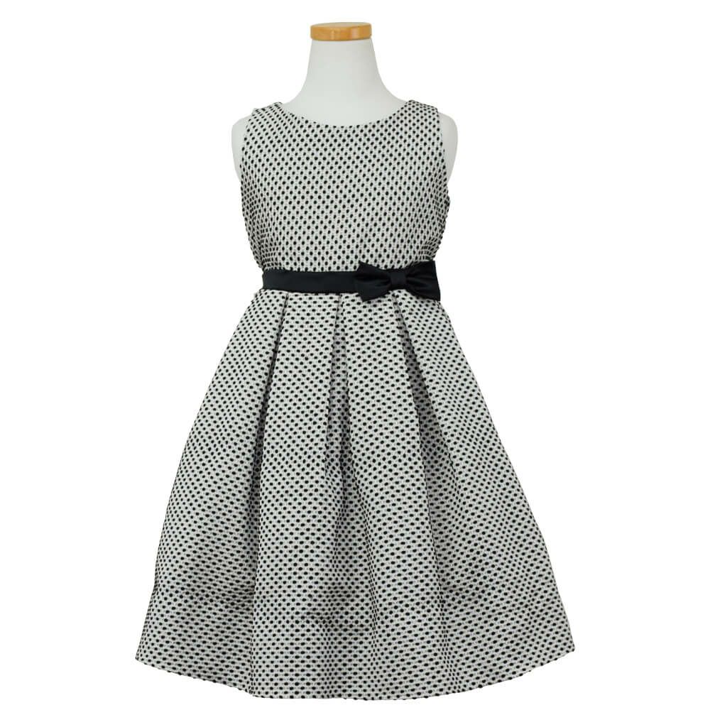 ピアノ発表会や結婚式にぴったりのブラックカラーの女の子用キッズドレス。シンプルで美しいシルエットが魅力のAngel's Closetの子供ドレス レンタル商品（【レンタル】プチポルカドットジャガード子供ドレス(SK520)ブラック）｜画像2