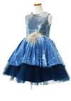 ピアノ発表会や結婚式にぴったりのブルーカラーの女の子用キッズドレス。シンプルで美しいシルエットが魅力のAngel's Closetの子供ドレス レンタル商品（【レンタル】ハイ＆ローブルーオーシャンスパンコールドレス(YP193)オーシャンブルー）｜画像4