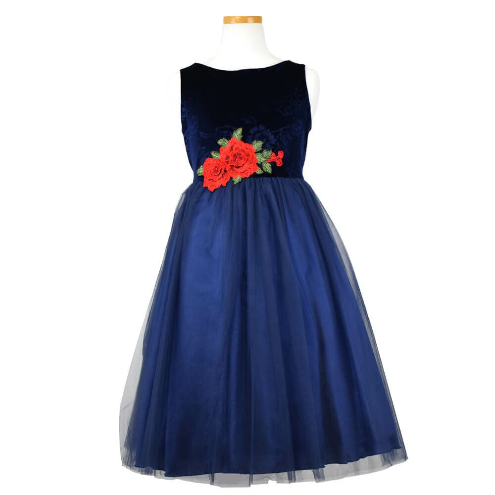 ピアノ発表会や結婚式にぴったりのネイビーカラーの女の子用キッズドレス。シンプルで美しいシルエットが魅力のAngel's Closetの子供ドレス レンタル商品（【レンタル】ローズ刺繍エレガントベルベットドレス(KD396)ネイビー）｜画像2