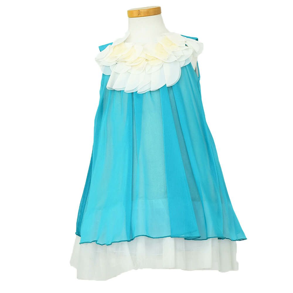 ピアノ発表会や結婚式にぴったりのカラーの女の子用キッズドレス。シンプルで美しいシルエットが魅力のAngel's Closetの子供ドレス レンタル商品（【レンタル】シフォンフラワーAラインドレス(KD284)アクア）｜画像2