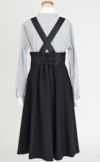 特別な日にぴったりのブラックカラーの男の子用フォーマルスーツ。シンプルで美しいシルエットが魅力のAngel's Closetの子供フォーマル レンタル商品（【レンタル】ショートジャケットハイウエストスカートスーツ5点セット(CAT422504)ブラック）｜画像9