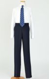 特別な日にぴったりのネイビーカラーの男の子用フォーマルスーツ。シンプルで美しいシルエットが魅力のAngel's Closetの子供フォーマル レンタル商品（【レンタル】ヘリンボーン織り3つボタンスーツ5点セット(CAT545611)ネイビー）｜画像6