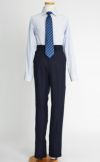 特別な日にぴったりのネイビーカラーの男の子用フォーマルスーツ。シンプルで美しいシルエットが魅力のAngel's Closetの子供フォーマル レンタル商品（【レンタル】ストライプシャツ2つボタンベーシックスーツ4点セット(CAT555610) ネイビー）｜画像7