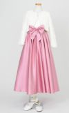 ピアノ発表会や結婚式にぴったりのカラーの女の子用キッズドレス。シンプルで美しいシルエットが魅力のAngel's Closetの子供ドレス レンタル商品（【レンタル】Vネックレース＆バイカラーサテンロングドレス(YP245) ダスティーローズ）｜画像11
