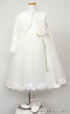 ピアノ発表会や結婚式にぴったりのカラーの女の子用キッズドレス。シンプルで美しいシルエットが魅力のAngel's Closetの子供ドレス レンタル商品（【レンタル】サテン＆チュールフラワーペタルドレス（KD160B）アイボリー）｜画像12